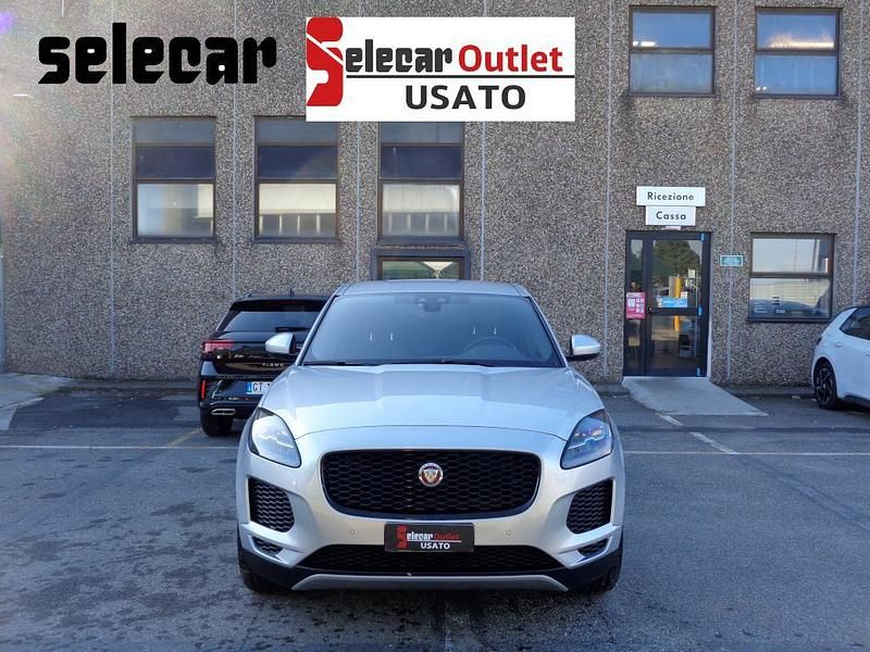 Usata Jaguar E-Pace R-Dynamic 150 CV (110 kW) 2021 N2s argento metallizzato SUV