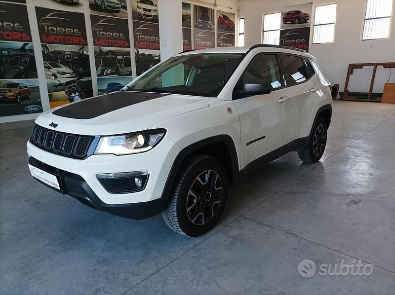 Usata Jeep Compass Trailhawk 170 CV (125 kW) 2020 Bianco SUV