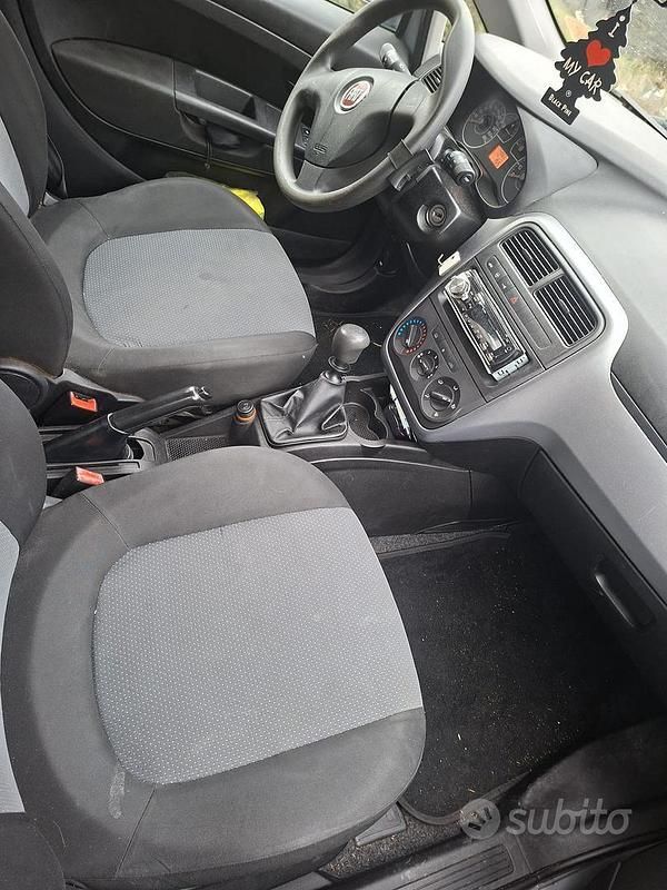 Usata Fiat Grande Punto 2009 Utilitaria