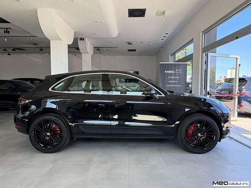 Nero Usata 2020 Porsche Macan SUV | 39.900 € (Super prezzo) - Immagine 1/4