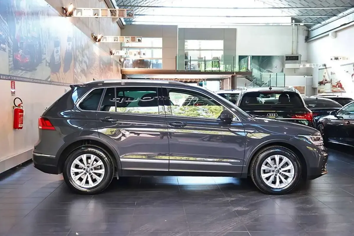Brugt VW Tiguan Life 150 HK (110 kW) 2022 Grå SUV