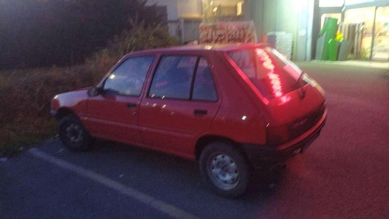 Usata Peugeot 205 54 CV (39 kW) 1991 Berlina