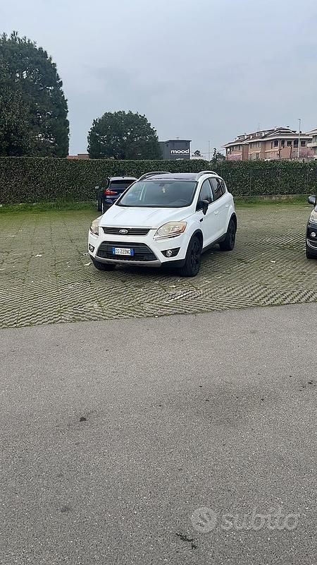 Usata Ford Kuga 136 CV (100 kW) 2008 Bianco SUV