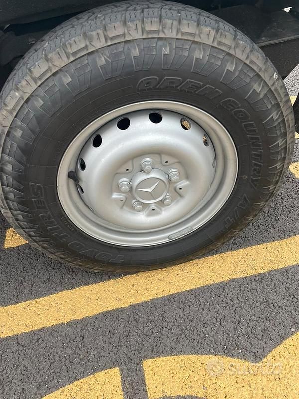 Usata Mercedes G240 72 CV (52 kW) 1986 Bianco SUV