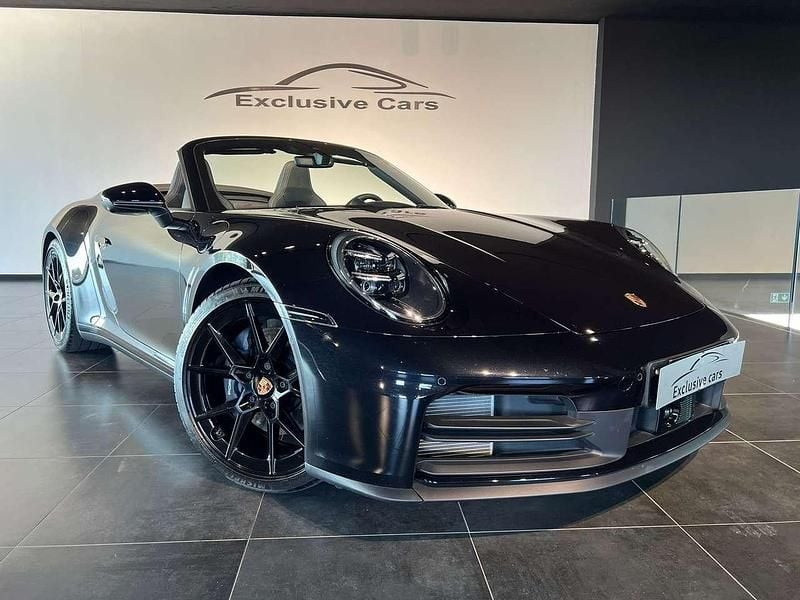 Usata Porsche 911 Carrera Cabriolet 394 CV (289 kW) 2025 Ner jet met/ nero Cabrio