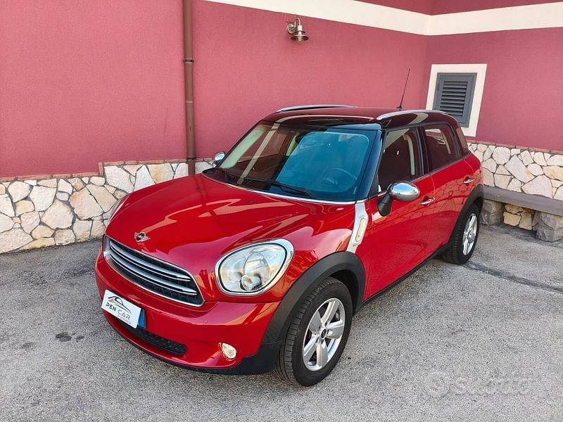 Usata Mini Cooper D Countryman 111 CV (81 kW) 2014 Rosso SUV