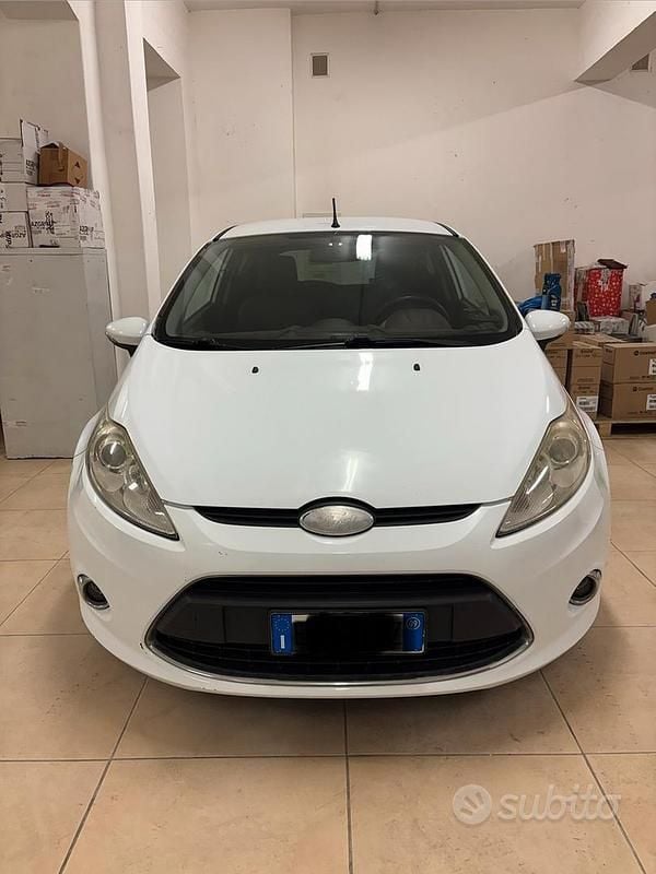 Usata Ford Fiesta Titanium 97 CV (71 kW) 2009 Berlina