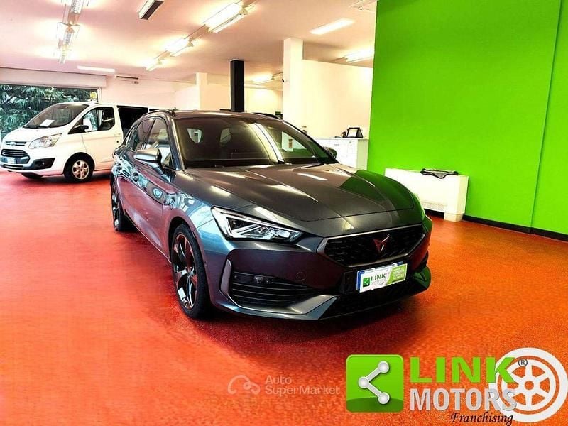 Usata Cupra Leon 150 CV (110 kW) 2024 Grigio Station wagon