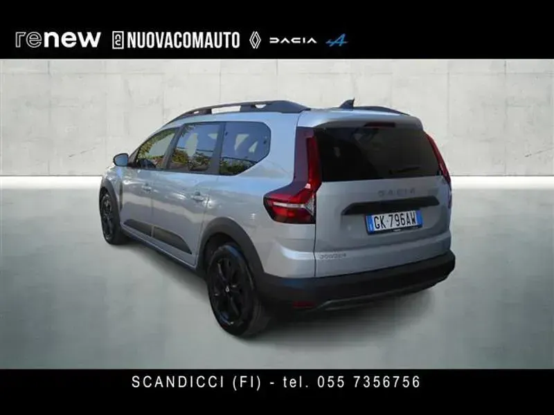 Usata Dacia Jogger Extreme 91 CV (66 kW) 2022 Grigio chiaro Monovolume
