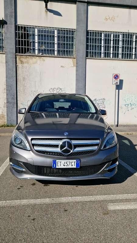 Usata Mercedes B200 Premium 156 CV (114 kW) 2014 Monovolume