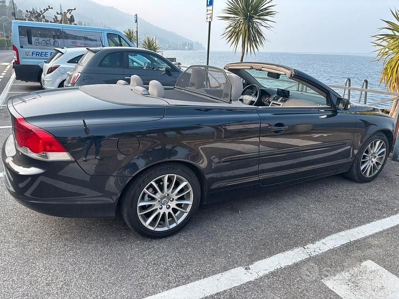 Usata Volvo C70 2007 Nero Cabrio