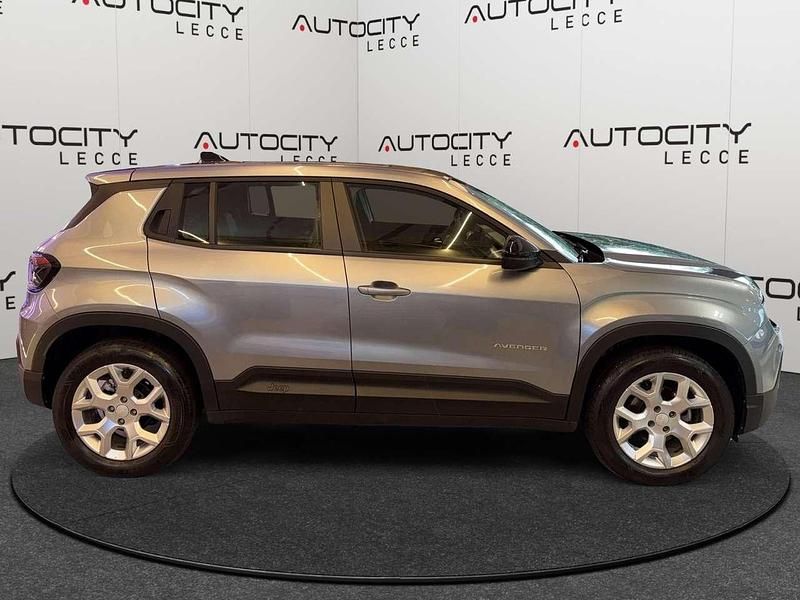 Usata Jeep Avenger Altitude 101 CV (74 kW) 2023 Grigio SUV