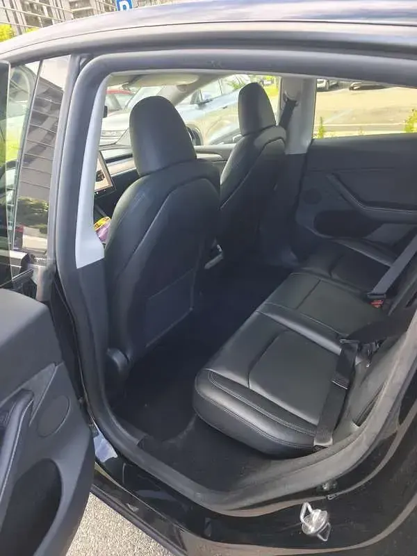 Usata Tesla Model Y 152 kW (208 CV) 2023 SUV
