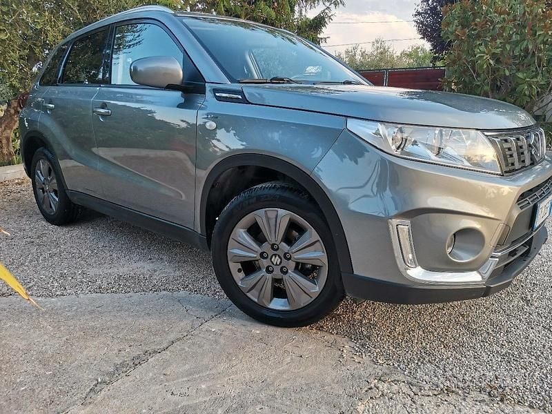 Usata Suzuki Vitara 111 CV (81 kW) 2019 SUV
