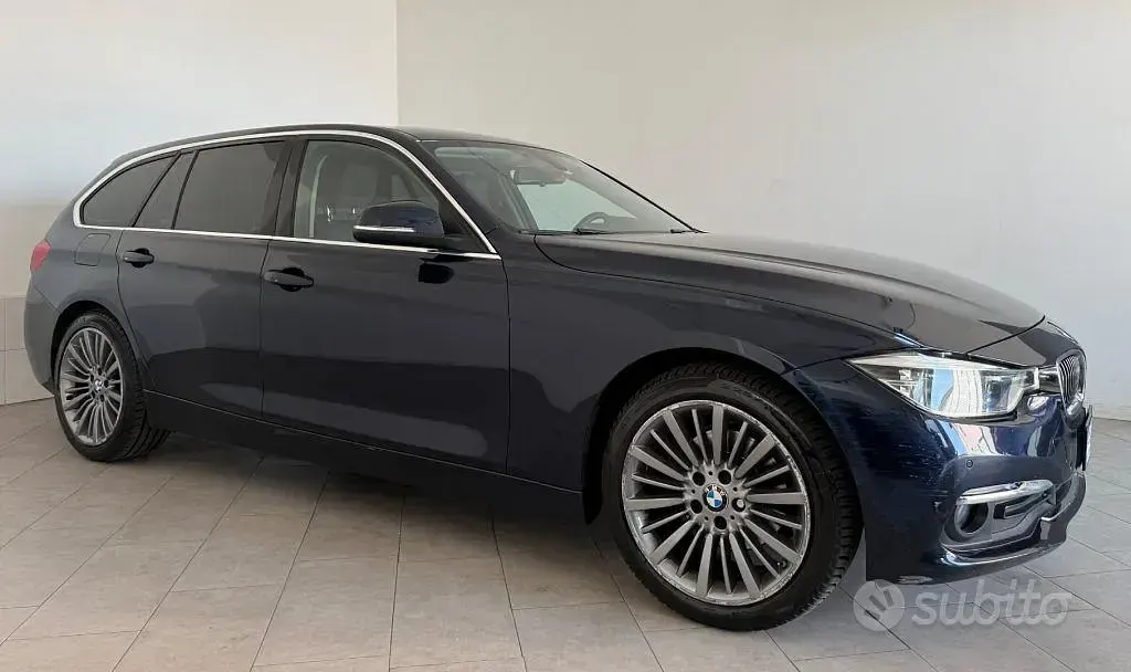 Usata BMW 320 Luxury Line 190 CV (139 kW) 2015 Bluazzurro Station wagon