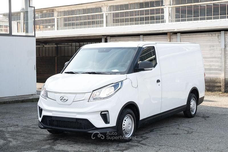 Nuova Maxus eDeliver 3 50 kW (68 CV) 2025 Bianco Furgone