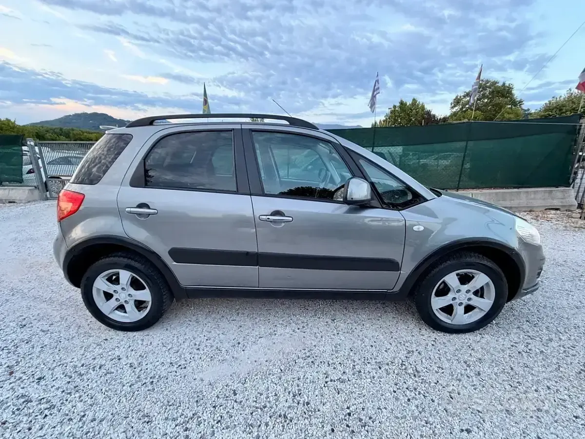 Usata Suzuki SX4 GLX 135 CV (99 kW) 2011 Grigio Station wagon
