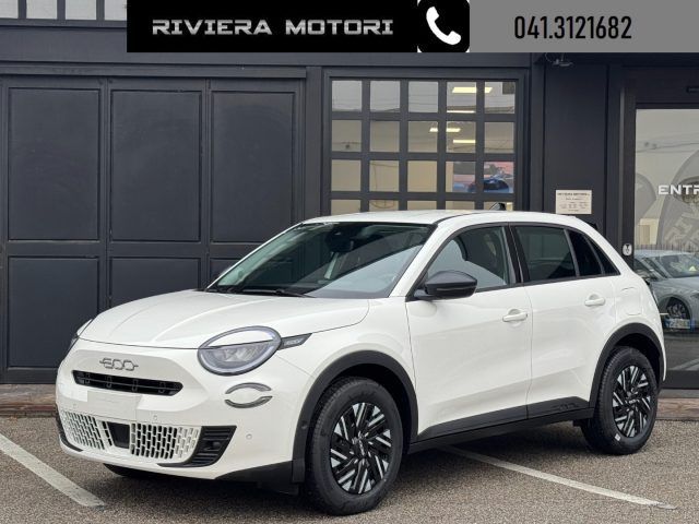 Bianco Nuova 2024 Fiat 600 SUV | 21.900 € - Immagine 1/4