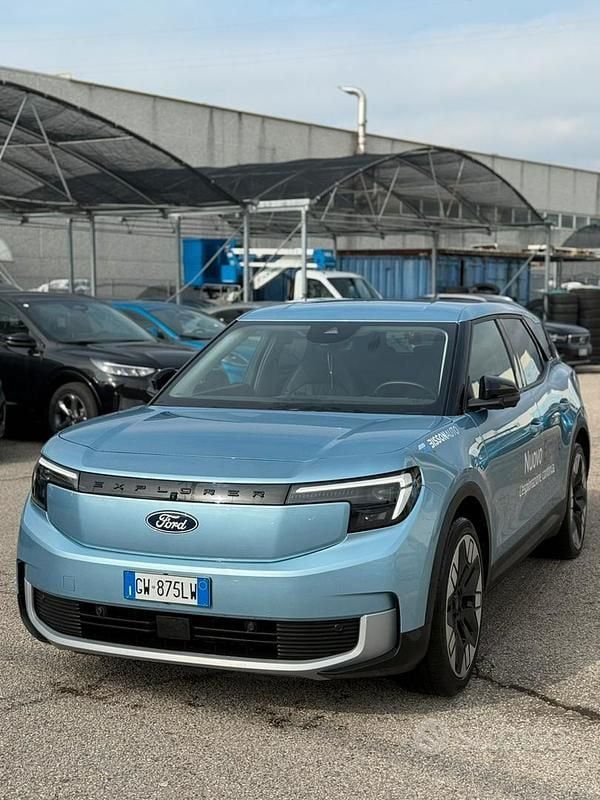 Usata Ford Explorer Premium 210 kW (286 CV) 2024 SUV