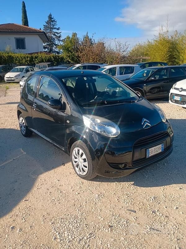 Usata Citroën C1 68 CV (50 kW) 2010 Grigio Utilitaria