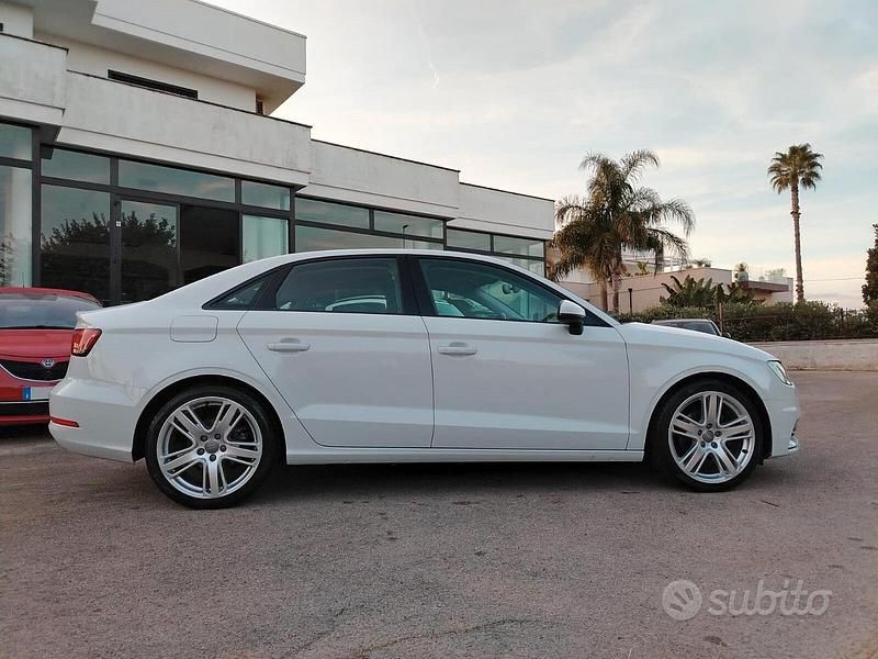 Gebraucht Audi A3 Ambition 150 PS (110 kW) 2014 Weiß Limousine