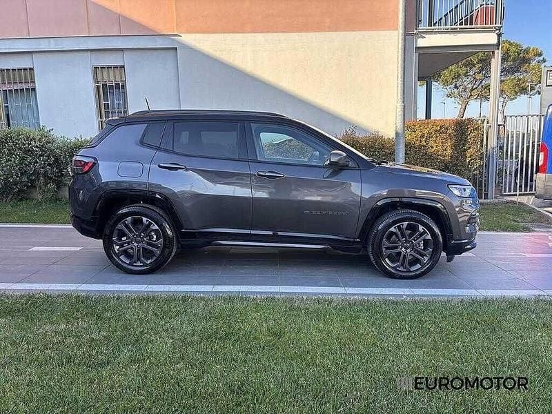 Usata Jeep Compass 131 CV (96 kW) 2021 Grigio SUV