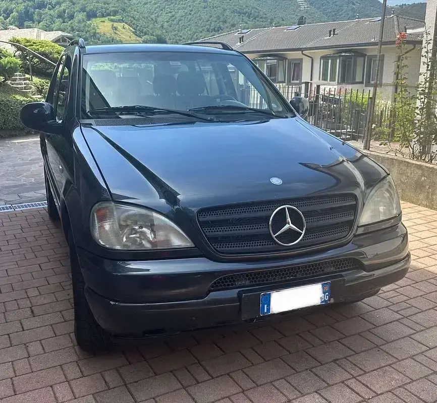 Usata Mercedes ML320 218 CV (160 kW) 2000 SUV