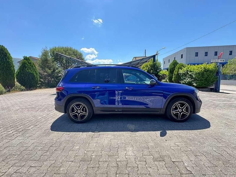 Usata Mercedes GLB200 Premium 150 CV (110 kW) 2021 Blu/azzurro SUV