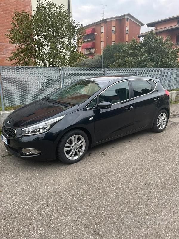Usata Kia Ceed 115 CV (84 kW) 2015 Utilitaria