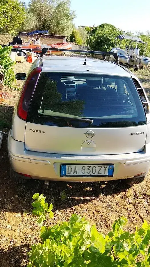 Usata Opel Corsa 69 CV (50 kW) 1998 Bluazzurro Utilitaria