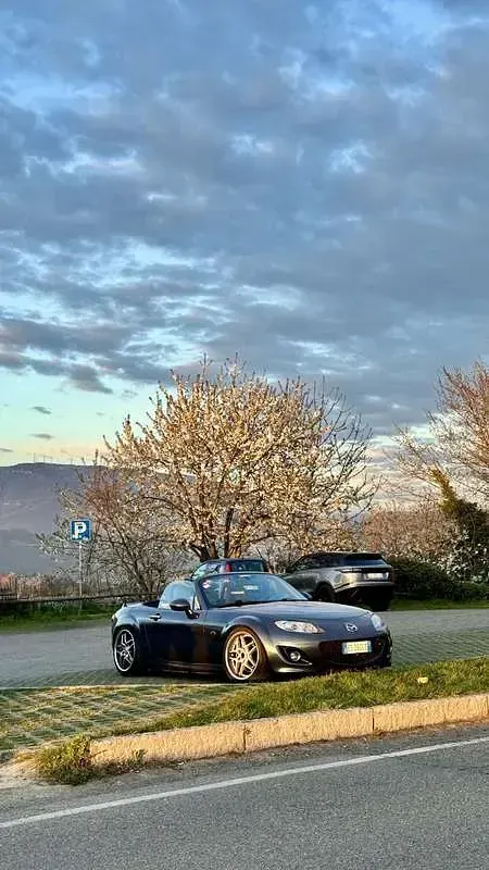 Usata Mazda MX5 126 CV (92 kW) 2013 Grigio Cabrio