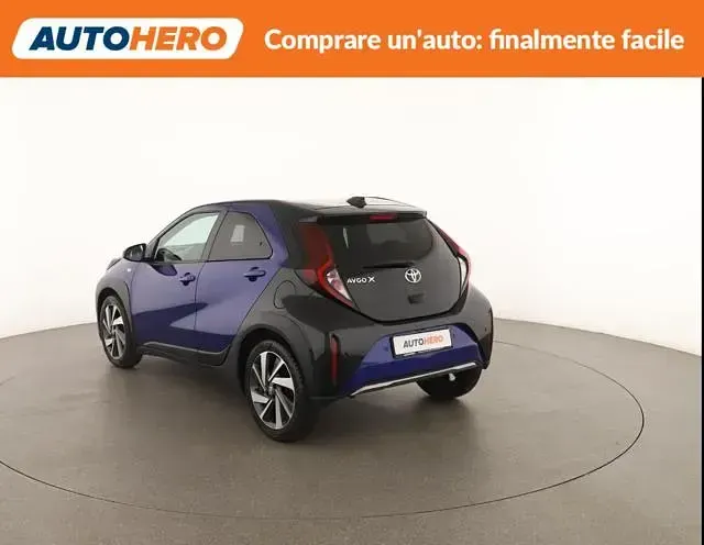 Usata Toyota Aygo X Lounge 72 CV (52 kW) 2022 Blu SUV