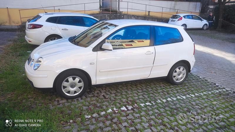 Usata VW Polo 75 CV (55 kW) 2005 Bianco Berlina