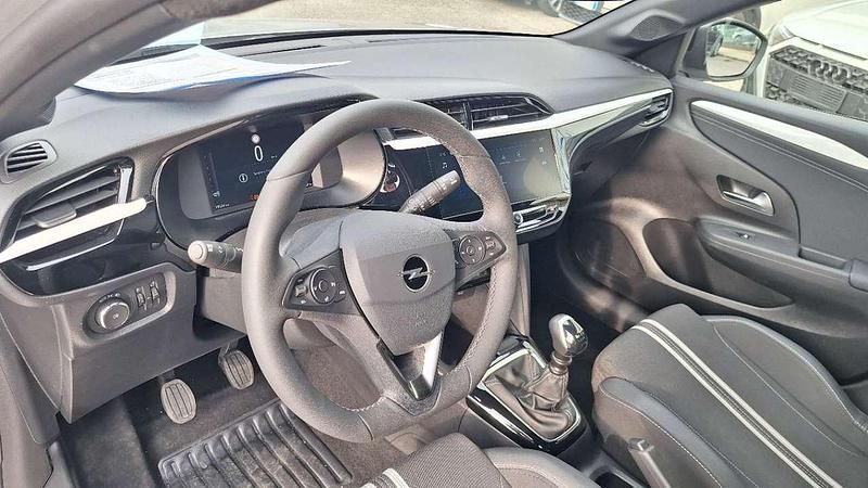 Usata Opel Corsa S 101 CV (74 kW) 2025 Other Utilitaria