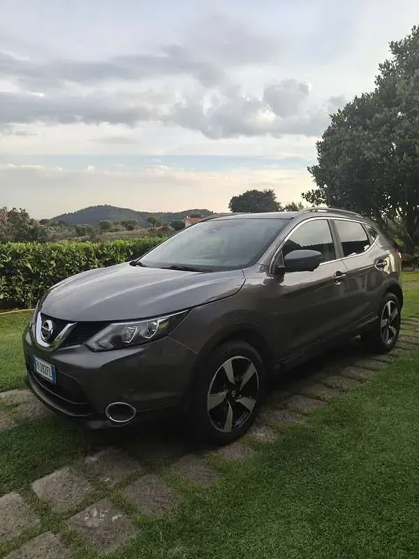 Usata Nissan Qashqai Tekna 110 CV (80 kW) 2017 SUV