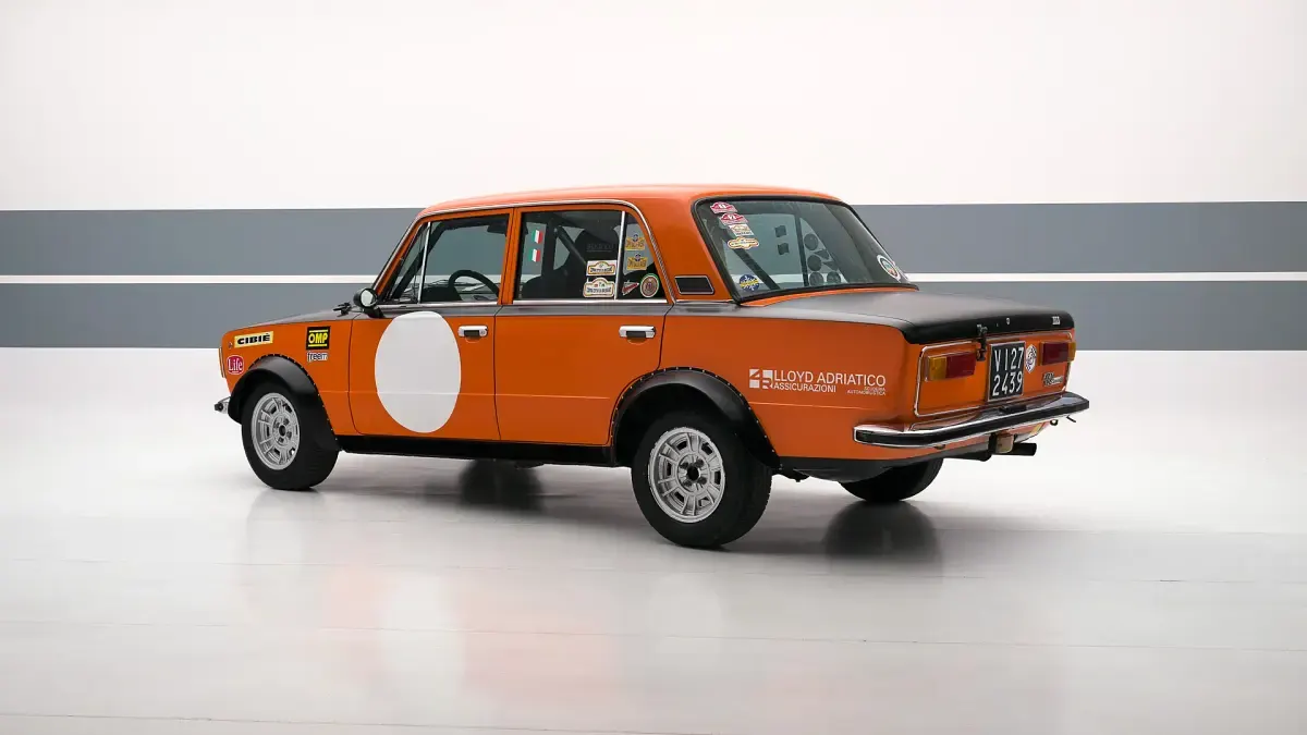 Usata Fiat 1600 1973 Arancione Berlina