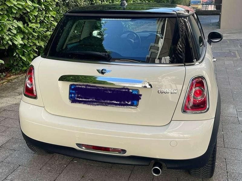 Beige Usata 2011 Mini Cooper Due volumi | 7500 € (Buon prezzo) - Immagine 1/4