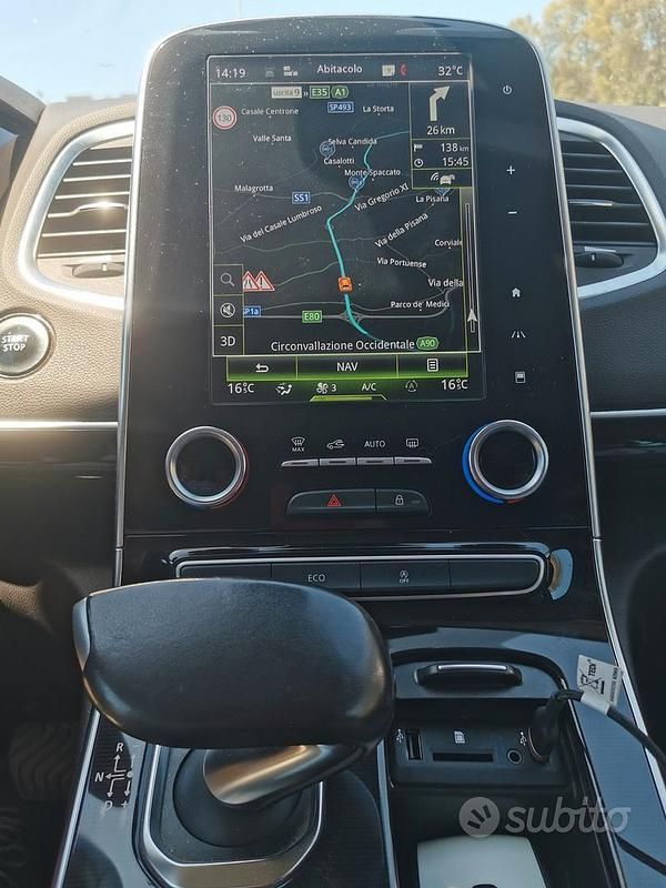 Usata Renault Espace 160 CV (117 kW) 2018 Grigio Monovolume