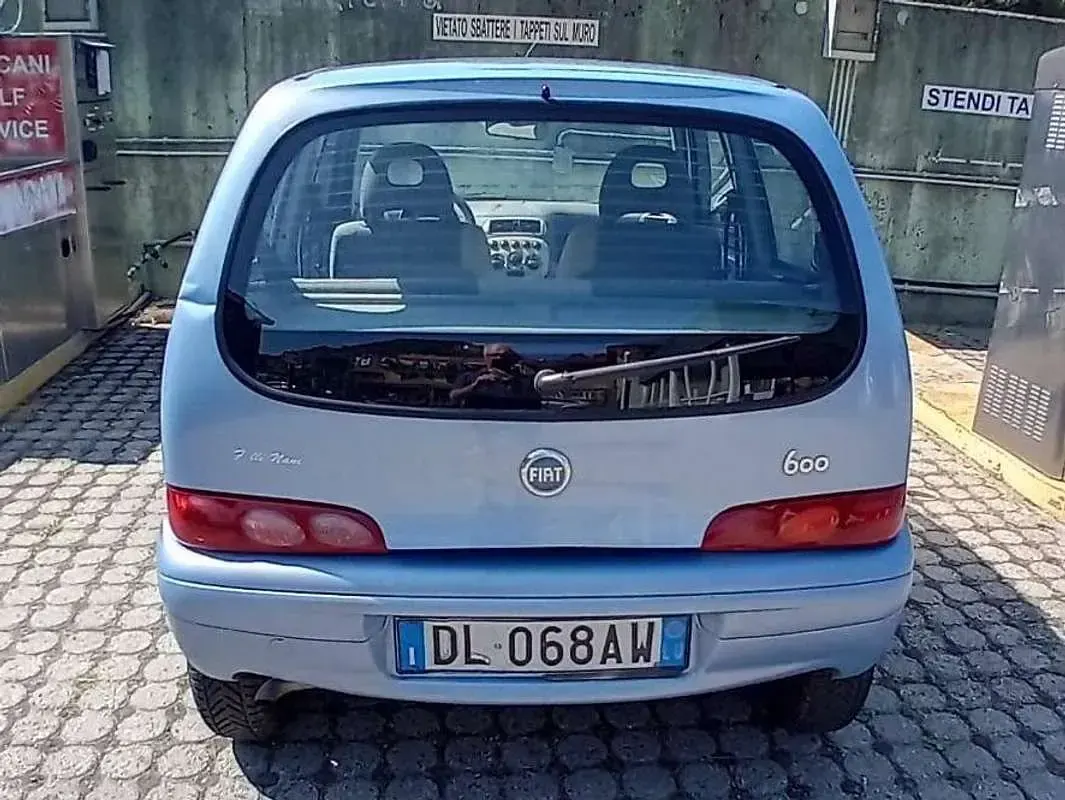 Usata Fiat 600 Anniversary 54 CV (39 kW) 2007 Blu/azzurro Utilitaria