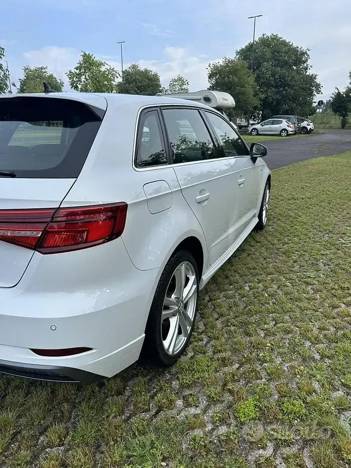 Usata Audi A3 S-Line 150 CV (110 kW) 2020 Bianco Berlina