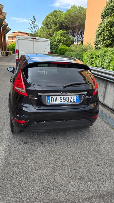 Usata Ford Fiesta Titanium 2009 Nero Utilitaria