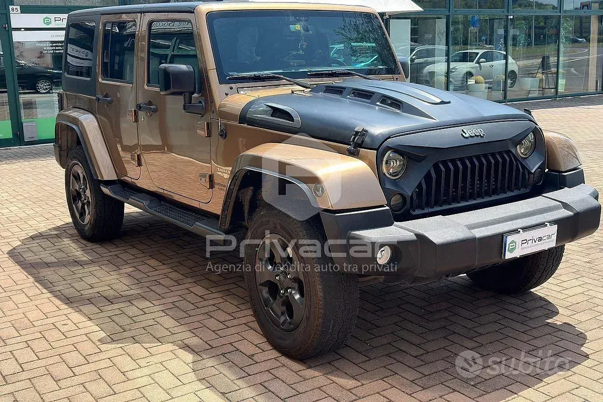 Usata Jeep Wrangler Unlimited Sahara 200 CV (147 kW) 2015 Marrone SUV
