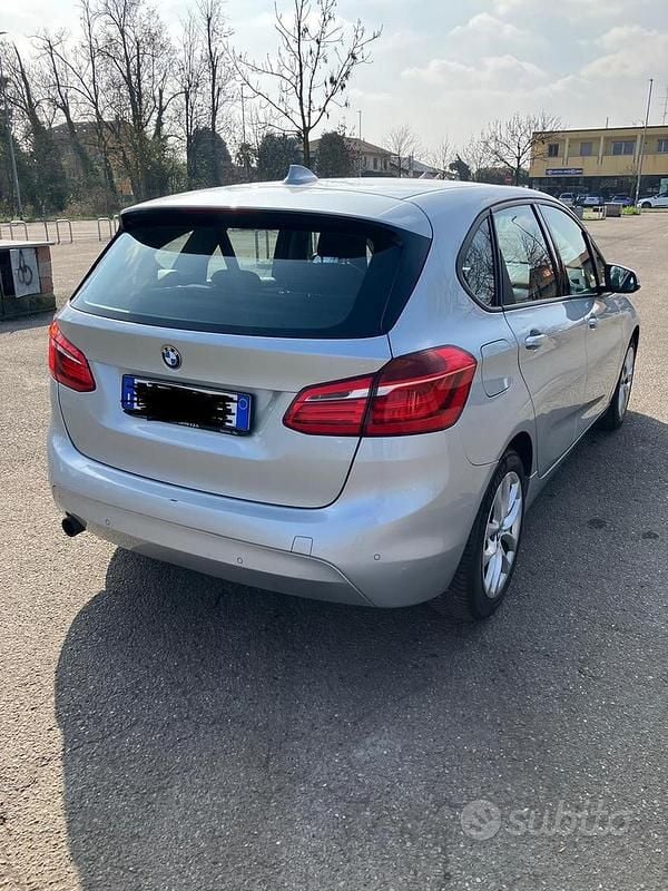 Usata BMW 216 Advantage 2016 Grigio Monovolume
