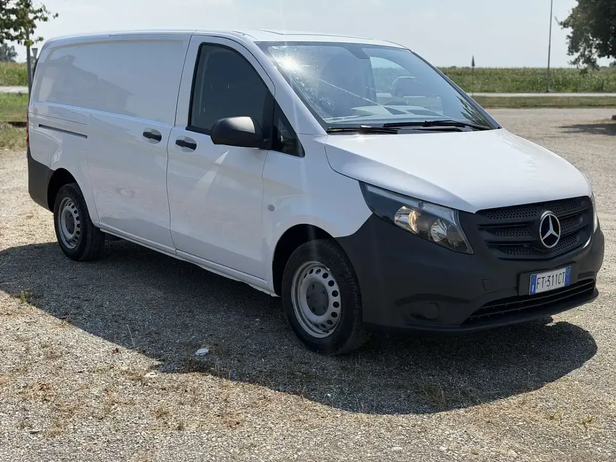 Usata Mercedes Vito 114 CV (83 kW) 2018 Bianco Furgone
