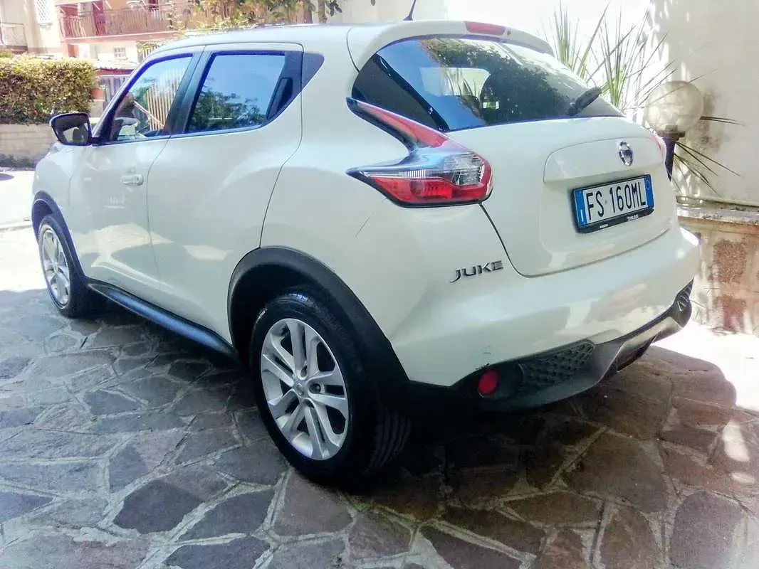 Usata Nissan Juke Acenta 116 CV (85 kW) 2018 Bianco SUV