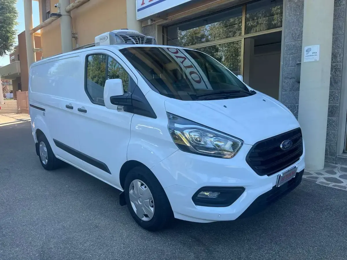 Usata Ford Transit Custom Trend 131 CV (96 kW) 2022 Bianco Furgone