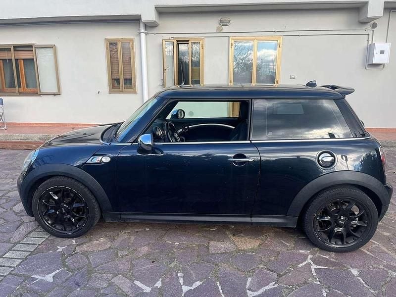 Usata Mini Cooper S Pepper 174 CV (127 kW) 2007 Nero Utilitaria