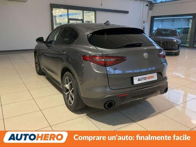 Usata Alfa Romeo Stelvio Sprint 190 CV (139 kW) 2020 Grigio SUV