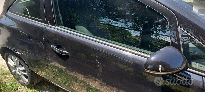 Usata Opel Corsa 75 CV (55 kW) 2008 Nero Utilitaria