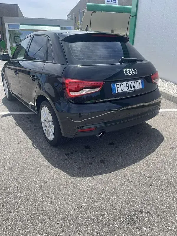 Usata Audi A1 Sportback S-Line 90 CV (66 kW) 2016 Utilitaria